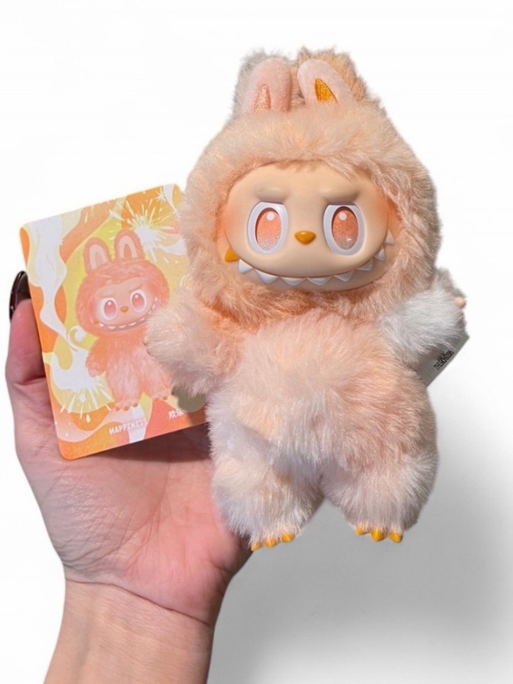 Labubu THE MONSTERS Big into Energy Plush Pendant (Happiness)